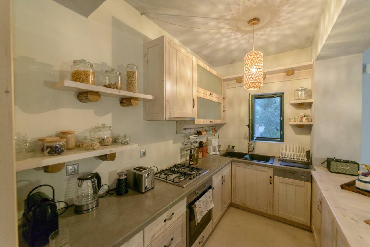 Beach Front Villa Melani Mytilíni المظهر الخارجي الصورة